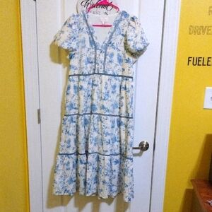 Elegant Blue and White Floral Dress
